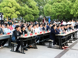 【安徽教育网首页】“青春喜迎十九大 坚定信念跟党走”永利集团3044官网欢迎您举办第十二届五四“共青杯”合唱节