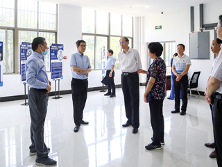 省人社厅厅长徐建一行调研永利官网毕业生就业创业工作