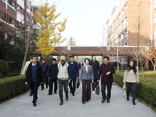 市委常委、市委统战部部长、市政协党组副书记顾汕竹一行来永利官网调研统战工作