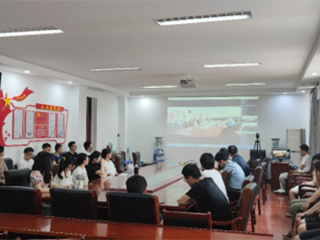 永利集团3044官网欢迎您-安庆师范大学联合举办信息与通信工程学位点研究生学术论坛