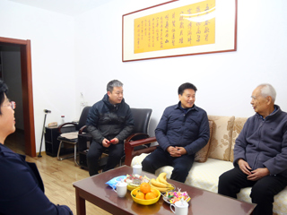 学校开展新春走访慰问活动