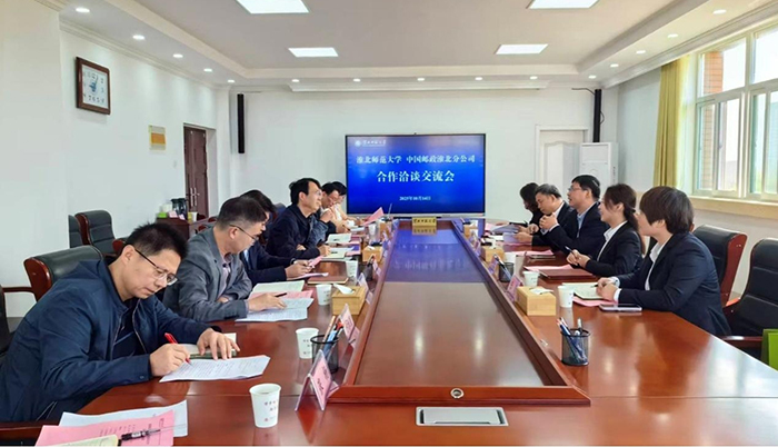 0d032ccaafcc4d7faf3a468e856b16f5.jpg 0d032ccaafcc4d7faf3a468e856b16f5.jpg