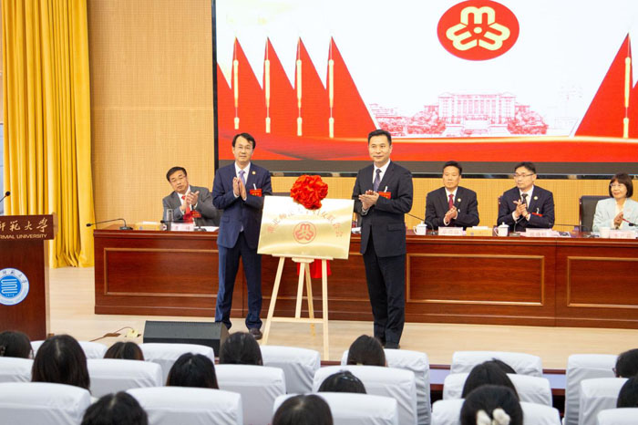 10a244a00ca94add86bd12b7360e8f56.jpg 10a244a00ca94add86bd12b7360e8f56.jpg